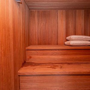 Estudio Deluxe con Cama Queen